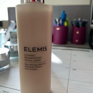 ELEMIS Cream Bottle 200ml